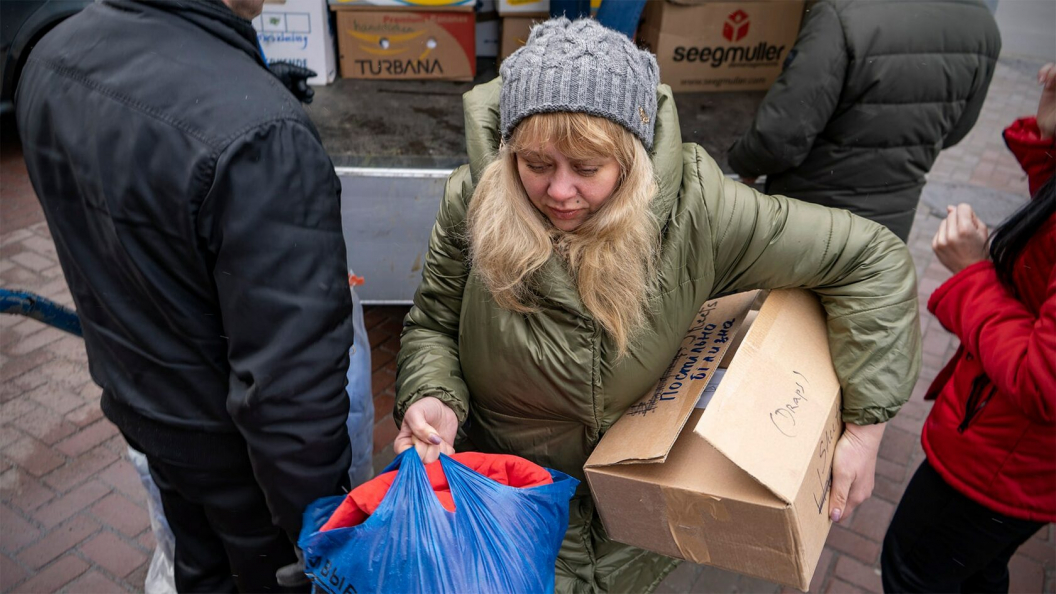 волонтери